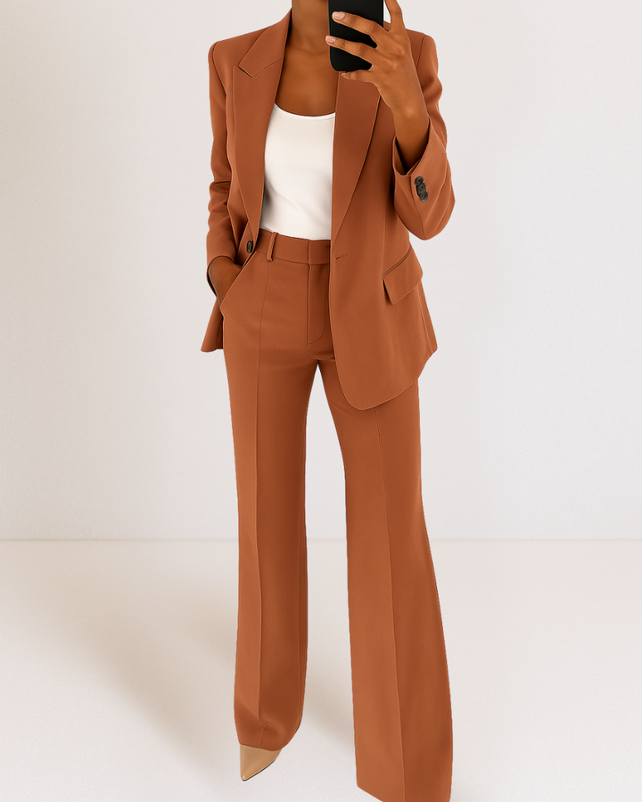 Melanie | Traje De Dos Piezas Para Mujer