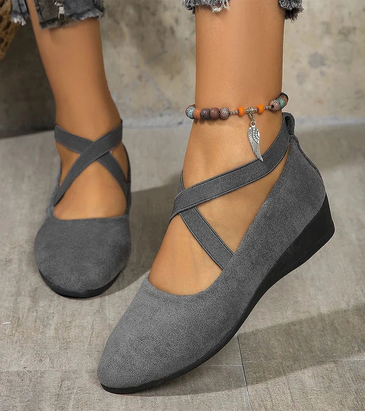 Kenia | Bailarinas Cerradas con Tacón