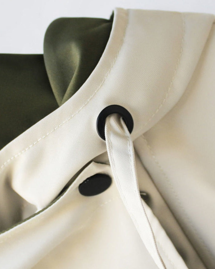 Elia | Chaqueta Impermeable Moderna para Mujer