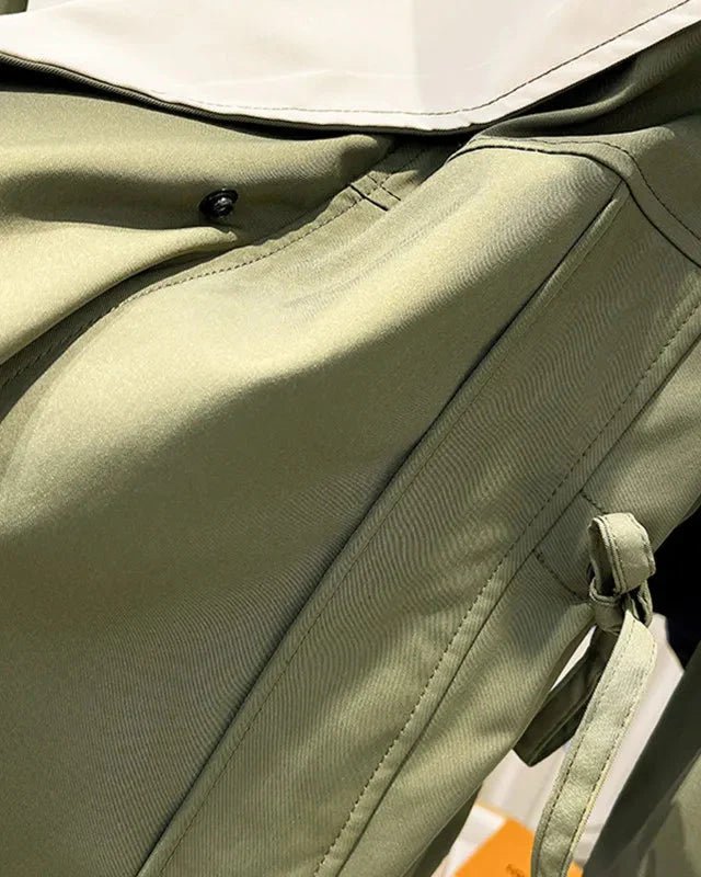 Elia | Chaqueta Impermeable Moderna para Mujer