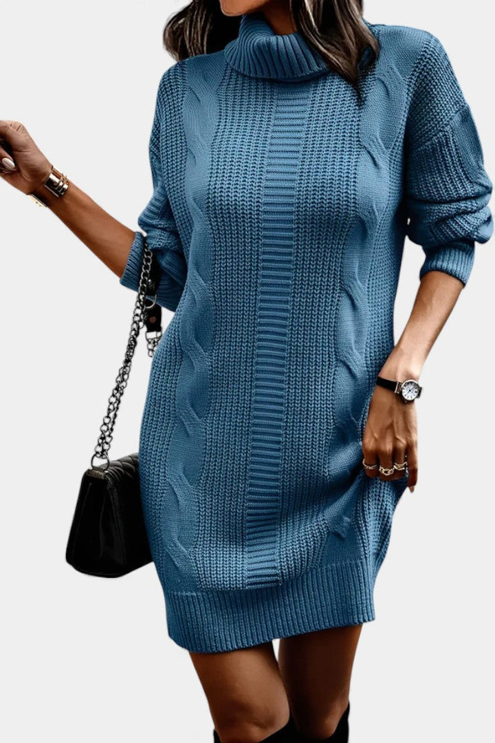 Taciana | Vestido de punto liso con cuello alto